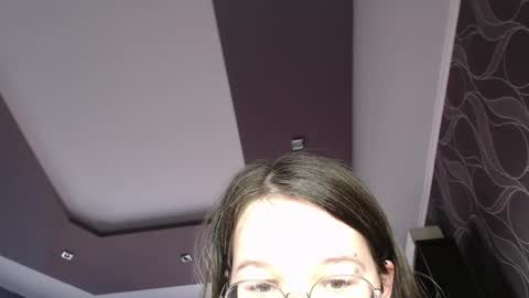 Snapshot of miriamor chatting on 03-10-25, 08:37 Mira online show from 03-10-25, 08:37