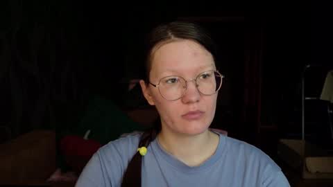 Snapshot of miriamor chatting on 10-26-25, 07:36 Mira online show from 10-26-25, 07:36