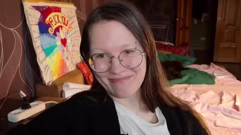 Snapshot of miriamor chatting on 11-02-25, 10:28 Mira online show from 11-02-25, 10:28