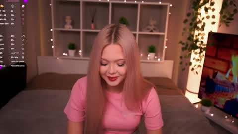 Snapshot of mirianscorgie chatting on 11-06-25, 07:59 Elsa online show from 11-06-25, 07:59