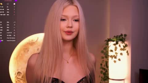 Snapshot of mirianscorgie chatting on 11-28-25, 07:16 Elsa online show from 11-28-25, 07:16