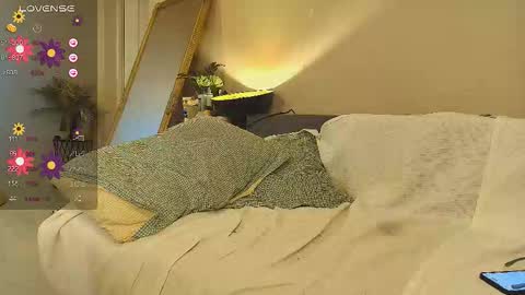 Miriam online show from 09-27-25, 04:28