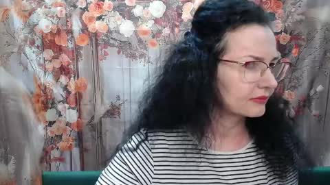 Miroslava Happi online show from 04-17-26, 05:54