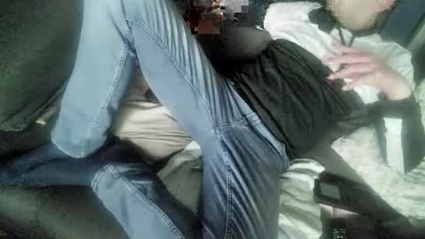 Snapshot of mirtoblack chatting on 09-17-25, 11:17 mirtoblack online show from 09-17-25, 11:17