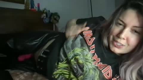 Snapshot of mis0h0rnybabii chatting on 12-14-24, 09:24 MisoHorny aka Goddess Sahara online show from 12-14-24, 09:24