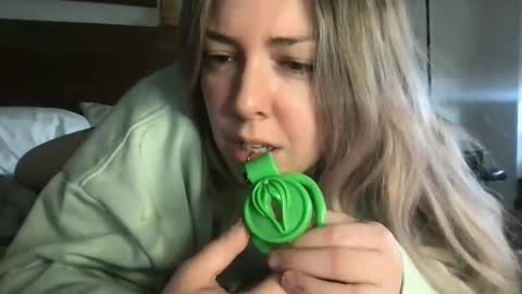 Snapshot of mis0h0rnybabii chatting on 01-03-25, 04:59 MisoHorny aka Goddess Sahara online show from 01-03-25, 04:59