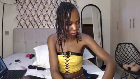 mis_kaylee online show from 07-26-26, 08:05