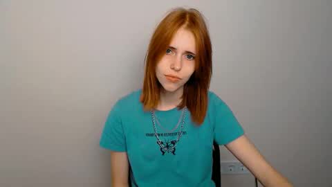 misaki_chan_ online show from 09-17-25, 08:43