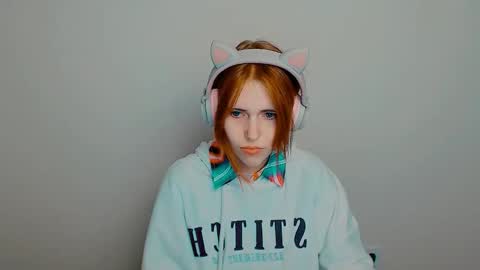 misaki_chan_ online show from 10-04-25, 09:57