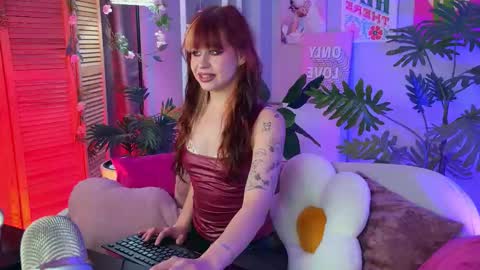 Snapshot of misapage chatting on 09-11-25, 02:33 Misa online show from 09-11-25, 02:33