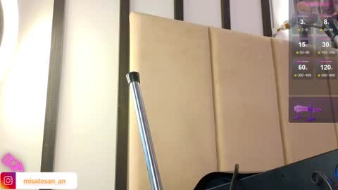 Annie  dont forget to thumbs up me  online show from 01-07-25, 01:46