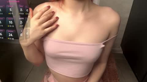 Snapshot of mishahartwigsen chatting on 12-01-25, 05:29 Molly online show from 12-01-25, 05:29