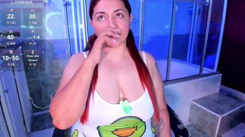 Snapshot of mishell_lovely chatting on 10-09-25, 01:42 Mishell online show from 10-09-25, 01:42