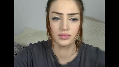 Snapshot of mishymoon chatting on 11-24-25, 07:52 Elora online show from 11-24-25, 07:52