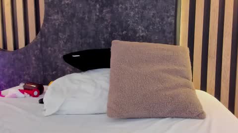 Antonella online show from 02-22-25, 11:24