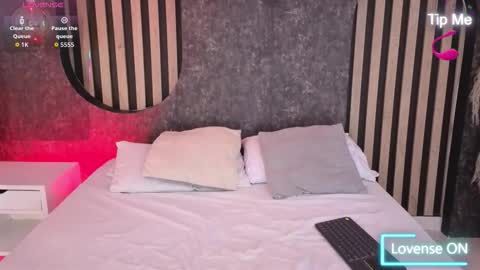 Antonella online show from 11-23-25, 11:43