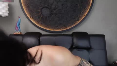 Snapshot of miss___charlotte chatting on 05-28-26, 06:05 Charlotte online show from 05-28-26, 06:05