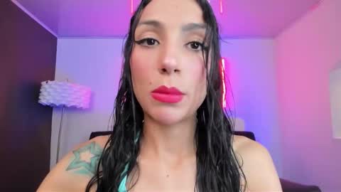 Evangeline online show from 01-07-26, 02:03