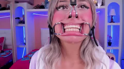 Megan online show from 02-02-26, 02:16