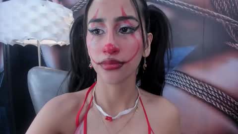 Snapshot of miss___taylor chatting on 10-29-25, 02:36 Taylor online show from 10-29-25, 02:36