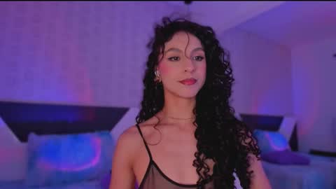 Charlotte online show from 11-10-25, 01:37