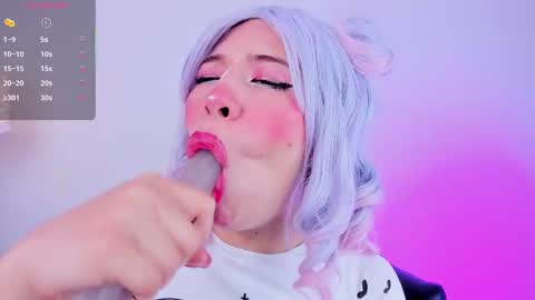 Daphne online show from 09-24-25, 02:48