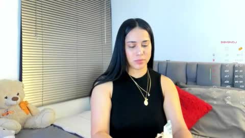 miss__jones_ online show from 03-25-26, 12:27