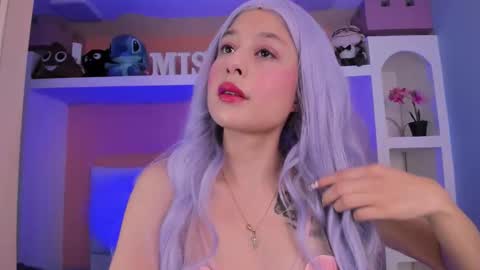 Snapshot of miss__lunna chatting on 10-18-25, 11:00 Lunna online show from 10-18-25, 11:00