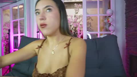 Zoe online show from 04-30-26, 08:57