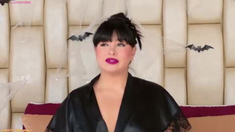 Snapshot of miss_alexxxa_ chatting on 10-04-25, 07:01 Alexa online show from 10-04-25, 07:01