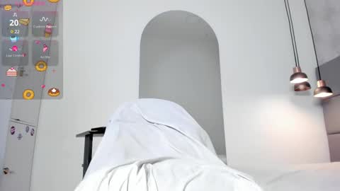 Snapshot of miss_ambrer chatting on 02-11-25, 07:54 Amber online show from 02-11-25, 07:54