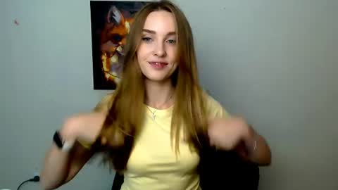 Snapshot of miss_angelina_ chatting on 07-14-26, 05:45 Angelina online show from 07-14-26, 05:45