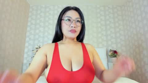 Snapshot of miss_asia_one chatting on 06-05-26, 04:30 Aiza online show from 06-05-26, 04:30