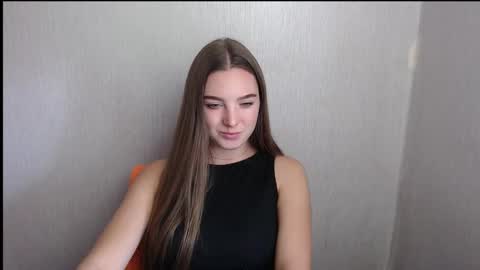 Snapshot of miss_azalea chatting on 09-19-25, 01:23 Georgia online show from 09-19-25, 01:23