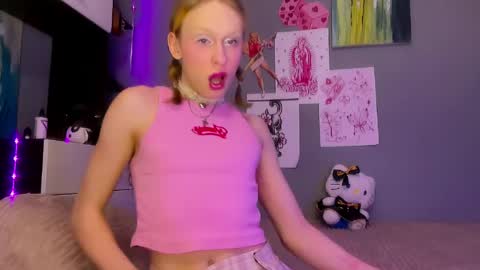 Anya online show from 04-16-26, 03:18