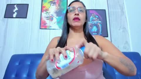 Naty online show from 05-17-26, 06:26