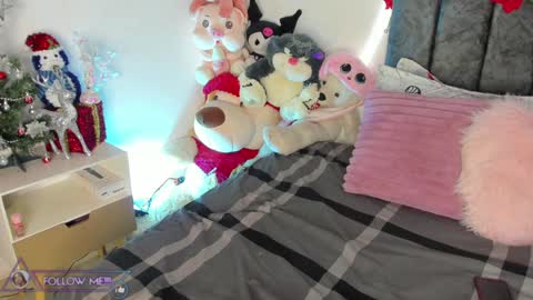 lucy 3 online show from 01-03-25, 12:43