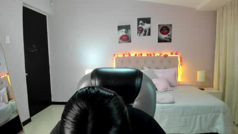 Cataleya online show from 04-22-26, 11:34