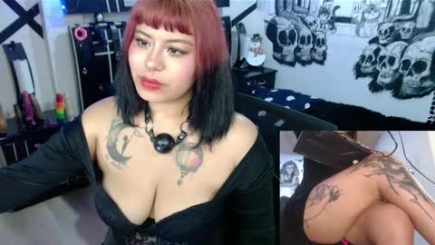 miss_clover online show from 12-29-24, 03:33