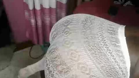 miss_cupcake78 online show from 04-27-26, 07:28