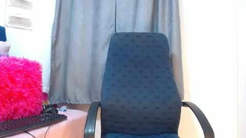 miss_cuteface online show from 10-18-25, 09:26