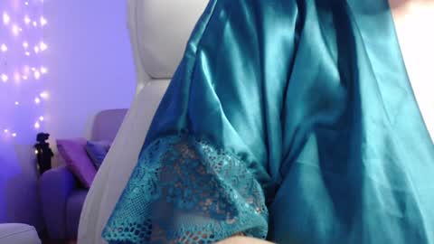 Snapshot of miss_daniels chatting on 12-04-24, 02:53 liza online show from 12-04-24, 02:53