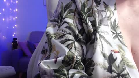 Snapshot of miss_daniels chatting on 02-11-25, 03:50 liza online show from 02-11-25, 03:50