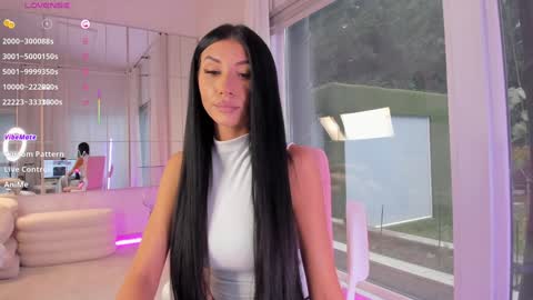 miss_diamond__ online show from 12-22-25, 08:11