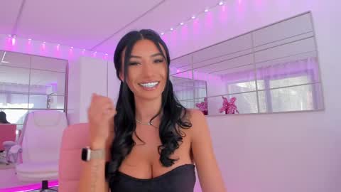 miss_diamond__ online show from 04-07-26, 07:31