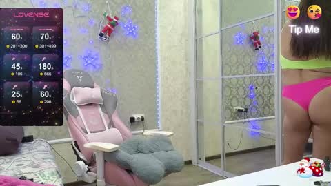 Snapshot of miss_divora chatting on 01-11-26, 11:26 miss_divora online show from 01-11-26, 11:26