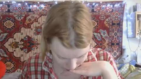 Elis online show from 03-19-26, 10:52