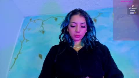 miss_evans_ online show from 01-10-26, 08:38