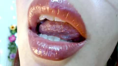 Miss Evoleth online show from 02-09-25, 06:11