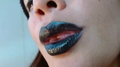 Miss Evoleth online show from 12-22-25, 08:39